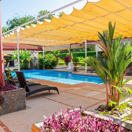 Hotel Costa Pacifica 에스테리요스 외부 사진