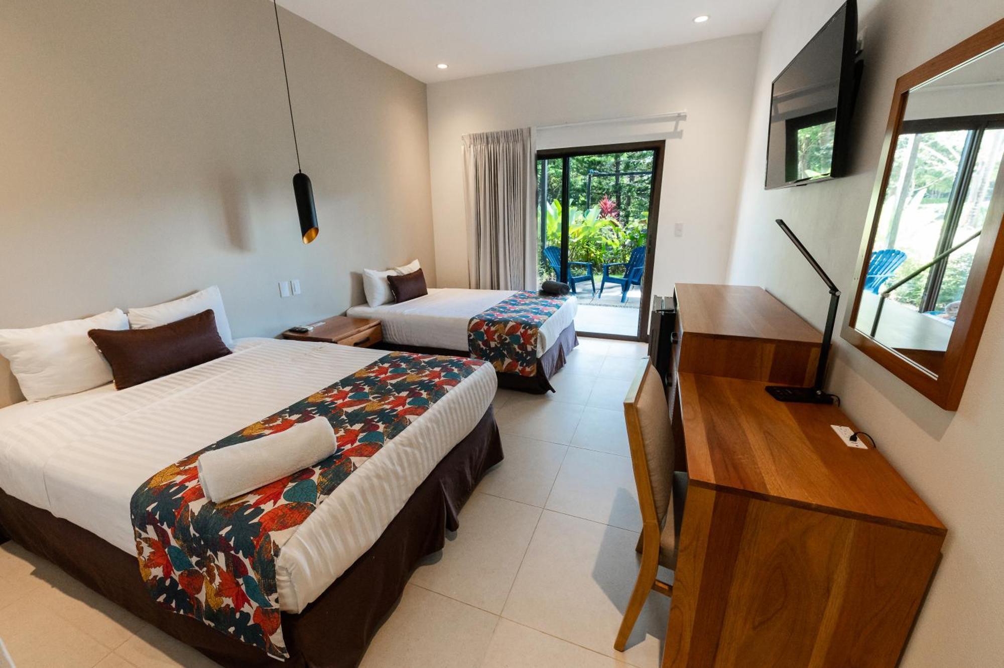 Hotel Costa Pacifica 에스테리요스 외부 사진